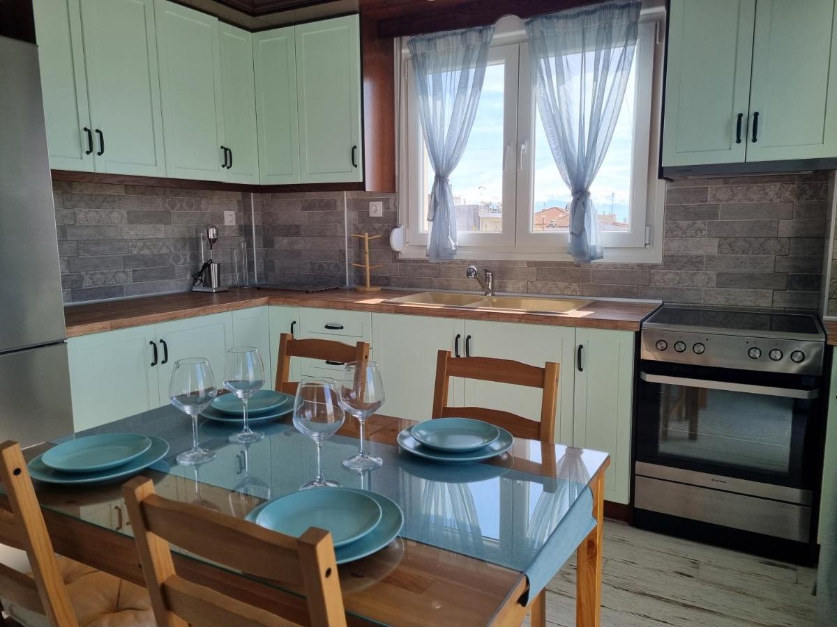 Tararas Apartments Неа Миханиона Екстериор снимка