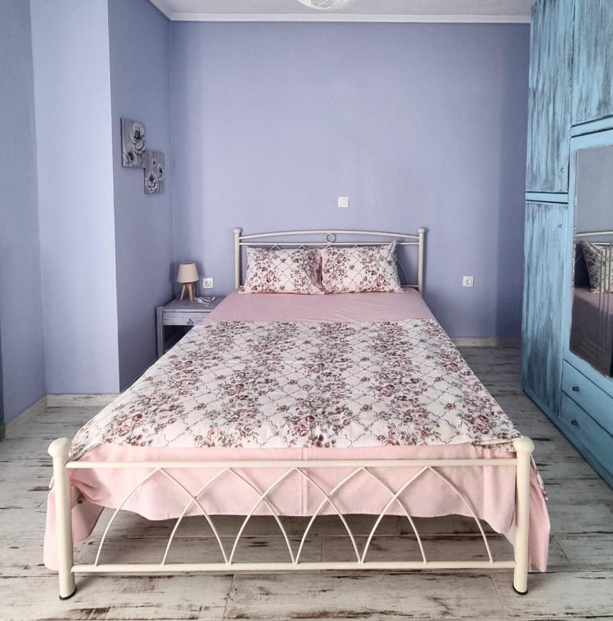 Tararas Apartments Неа Миханиона Екстериор снимка