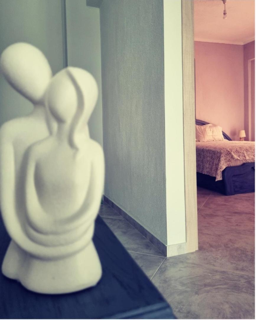 Tararas Apartments Неа Миханиона Екстериор снимка