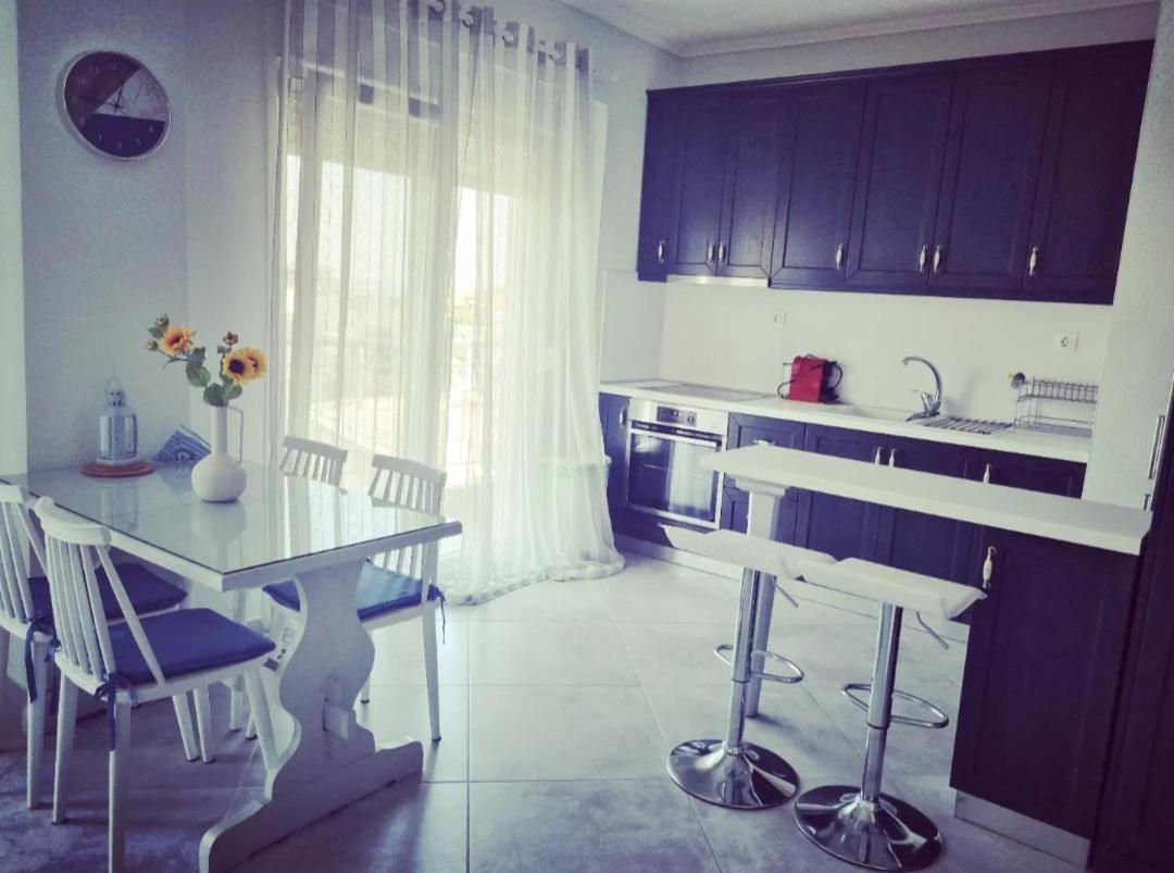 Tararas Apartments Неа Миханиона Екстериор снимка